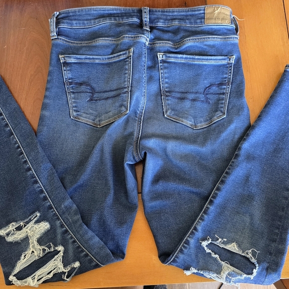 American Eagle Distressed Skinny Jeans - Size 4 Short - Picture 5 of 5